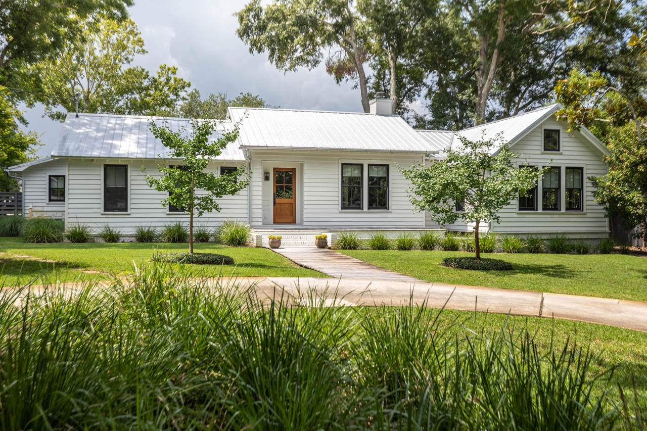 112 Freeman Street - Photo 1