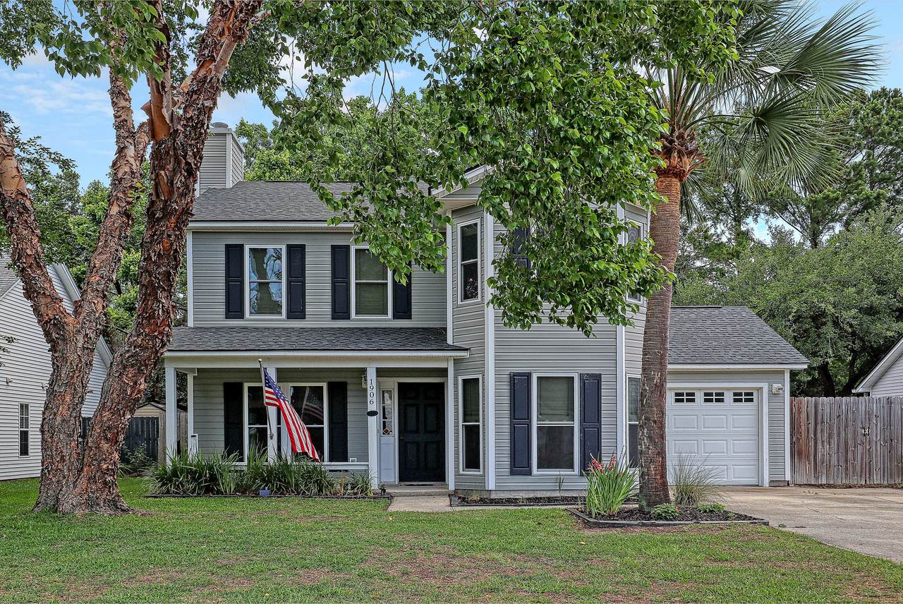 1906 Armory Drive - Photo 1