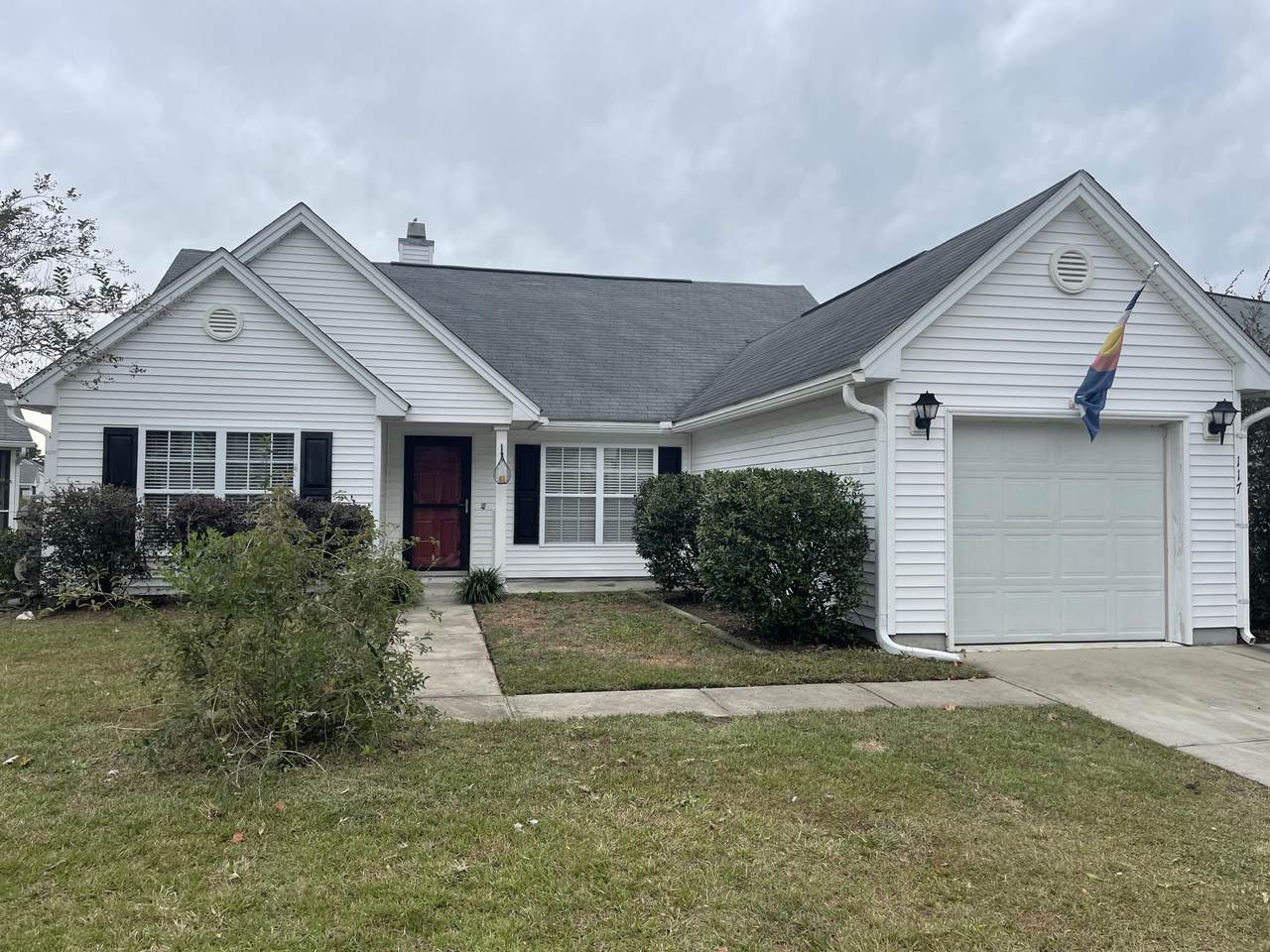 117 Avonshire Drive - Photo 1