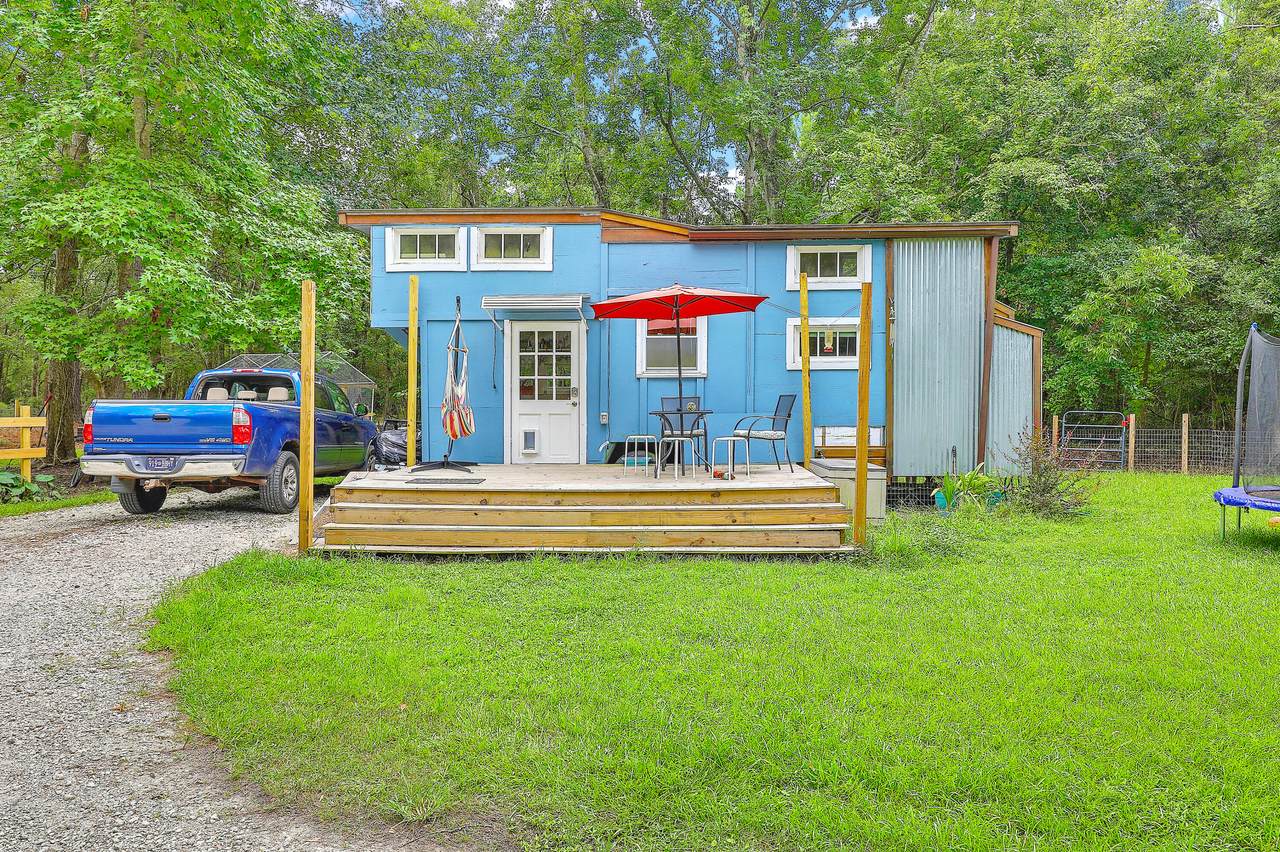 5755 Nutall Road - Photo 1