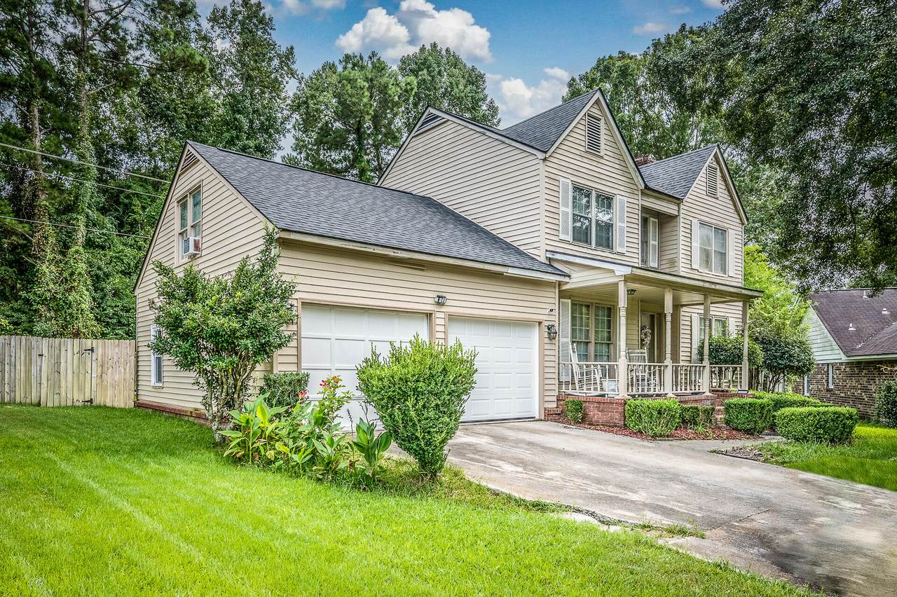205 Mulberry Court - Photo 1