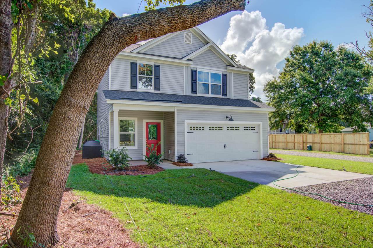 1654 Elias Lane - Photo 1