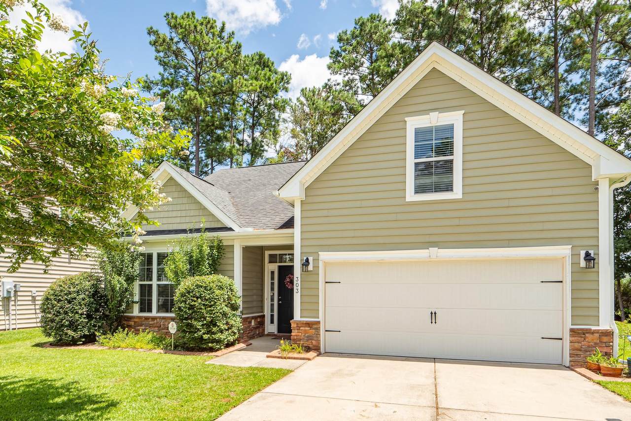 303 Freeland Way - Photo 1