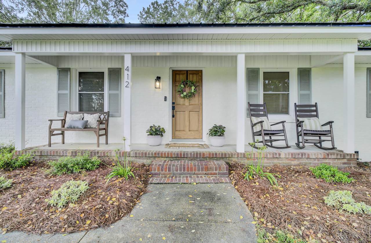 412 Forest Circle - Photo 1