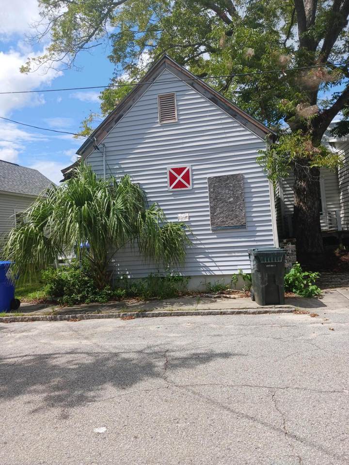 1 Addison Street - Photo 1