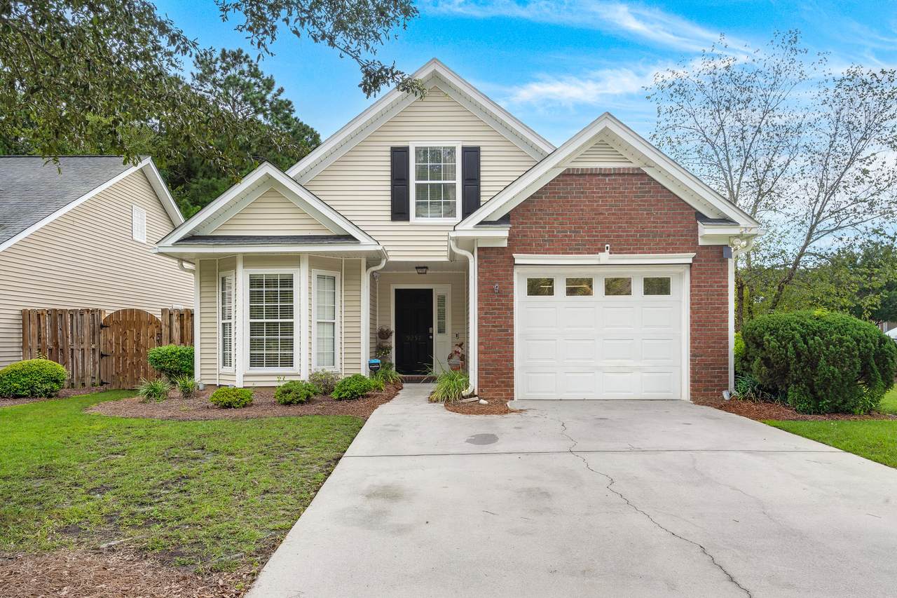 9257 Ayscough Rd - Photo 1