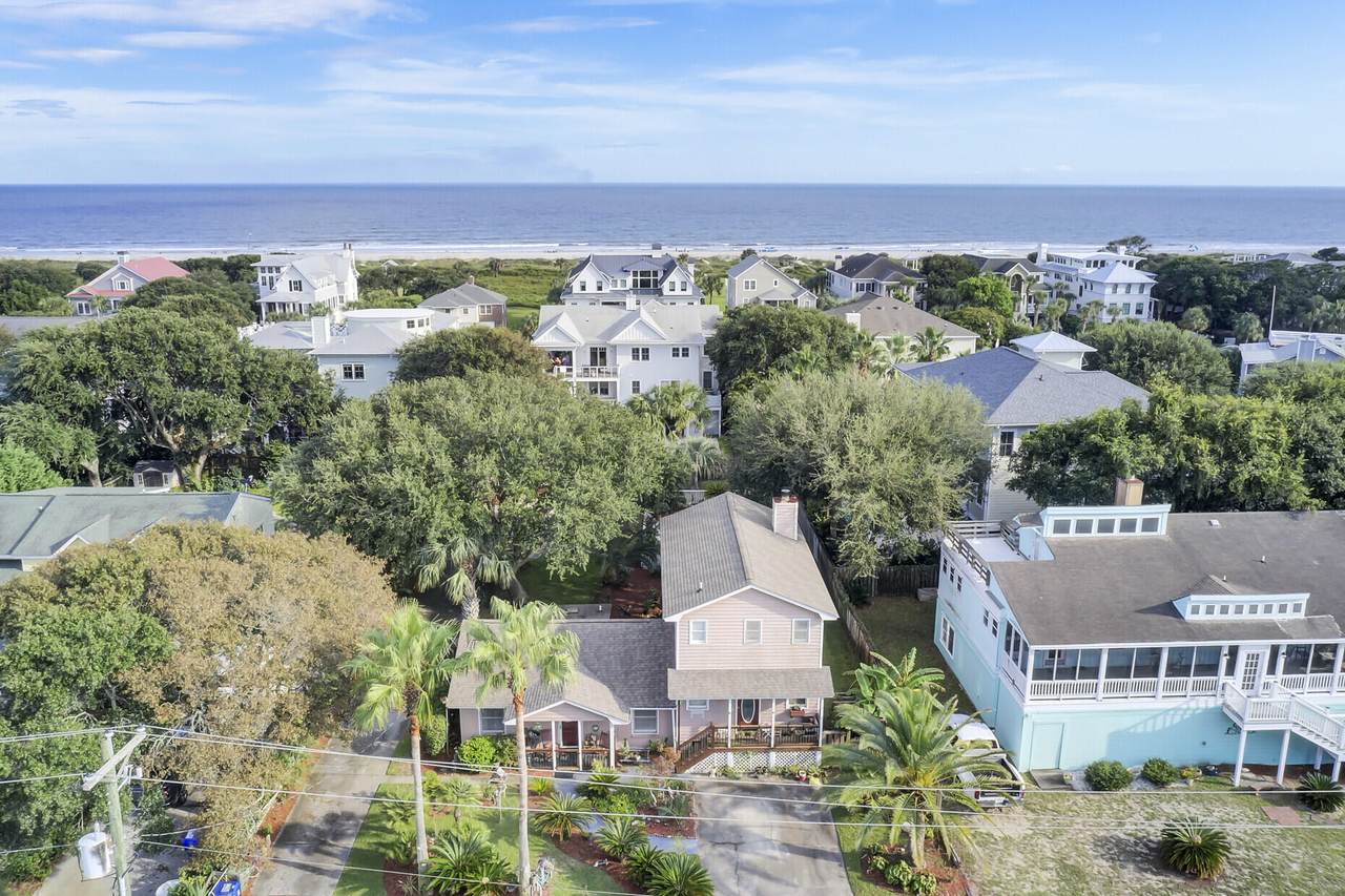 3002 Cameron Boulevard - Photo 1