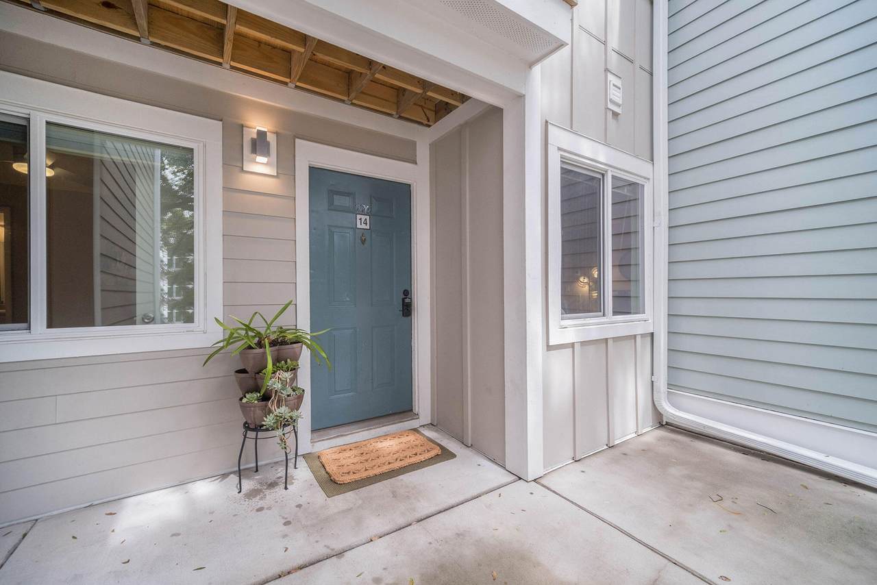 276 Alexandra Drive - Photo 1