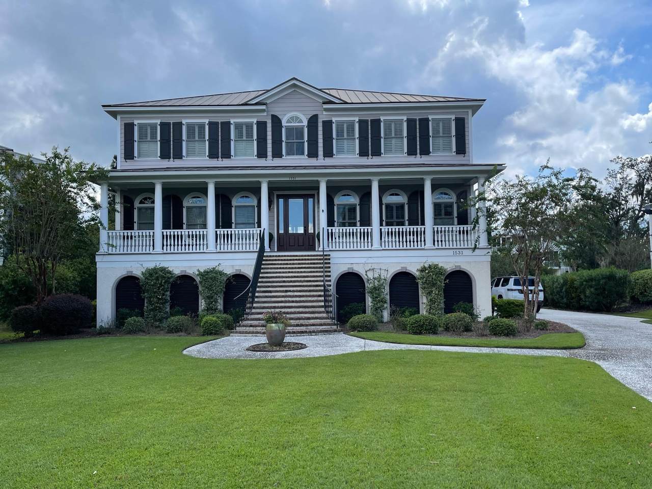 1531 Creek Side Way - Photo 1
