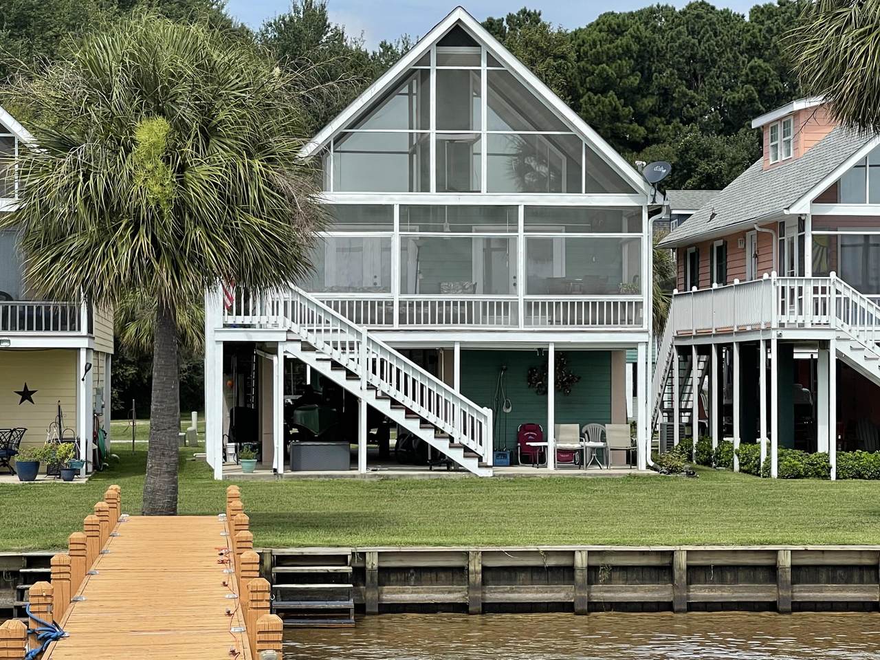 1061 Island Court - Photo 1