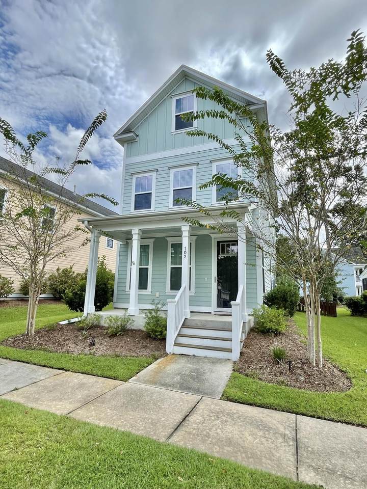 102 Green Grass Road - Photo 1