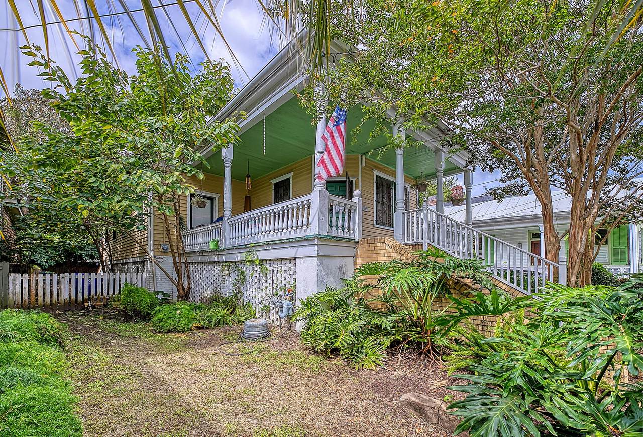 549 Rutledge Street - Photo 1