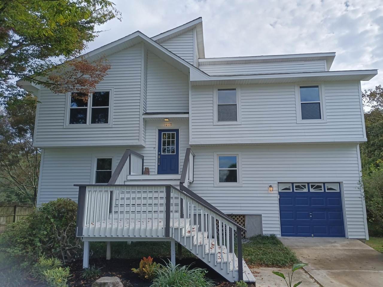 1283 Stiles Bee Avenue - Photo 1