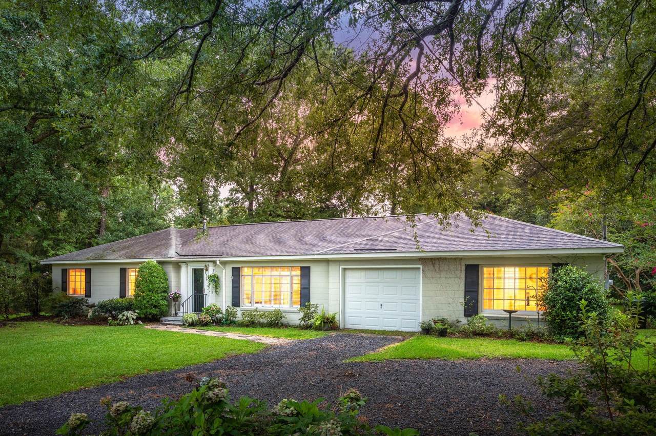 709 Whitmarsh Drive - Photo 1