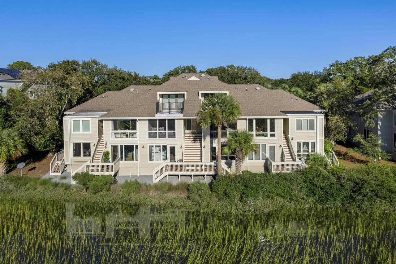 1811 Long Bend Drive - Photo 1