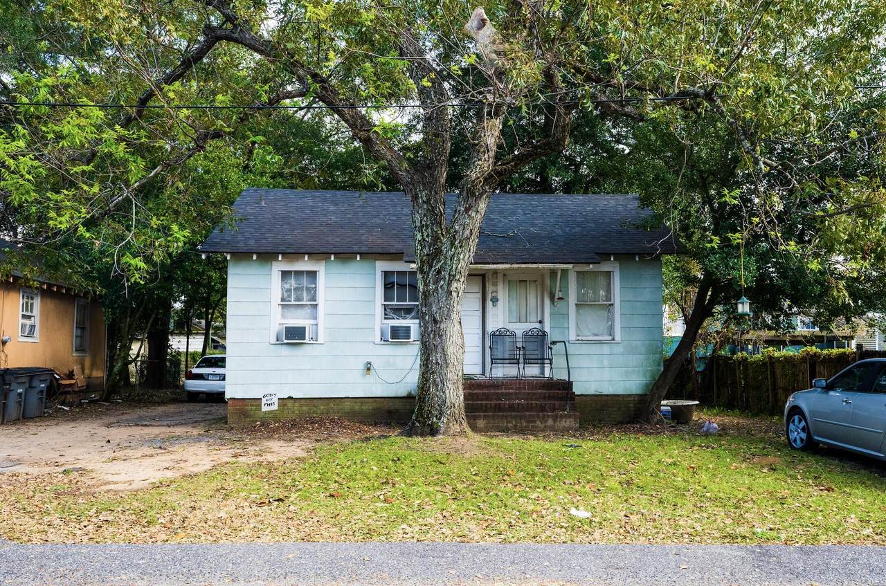 2015 Grayson Street - Photo 1
