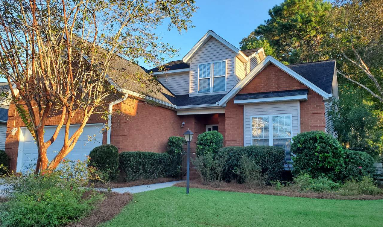 1005 Bidwell Circle - Photo 1