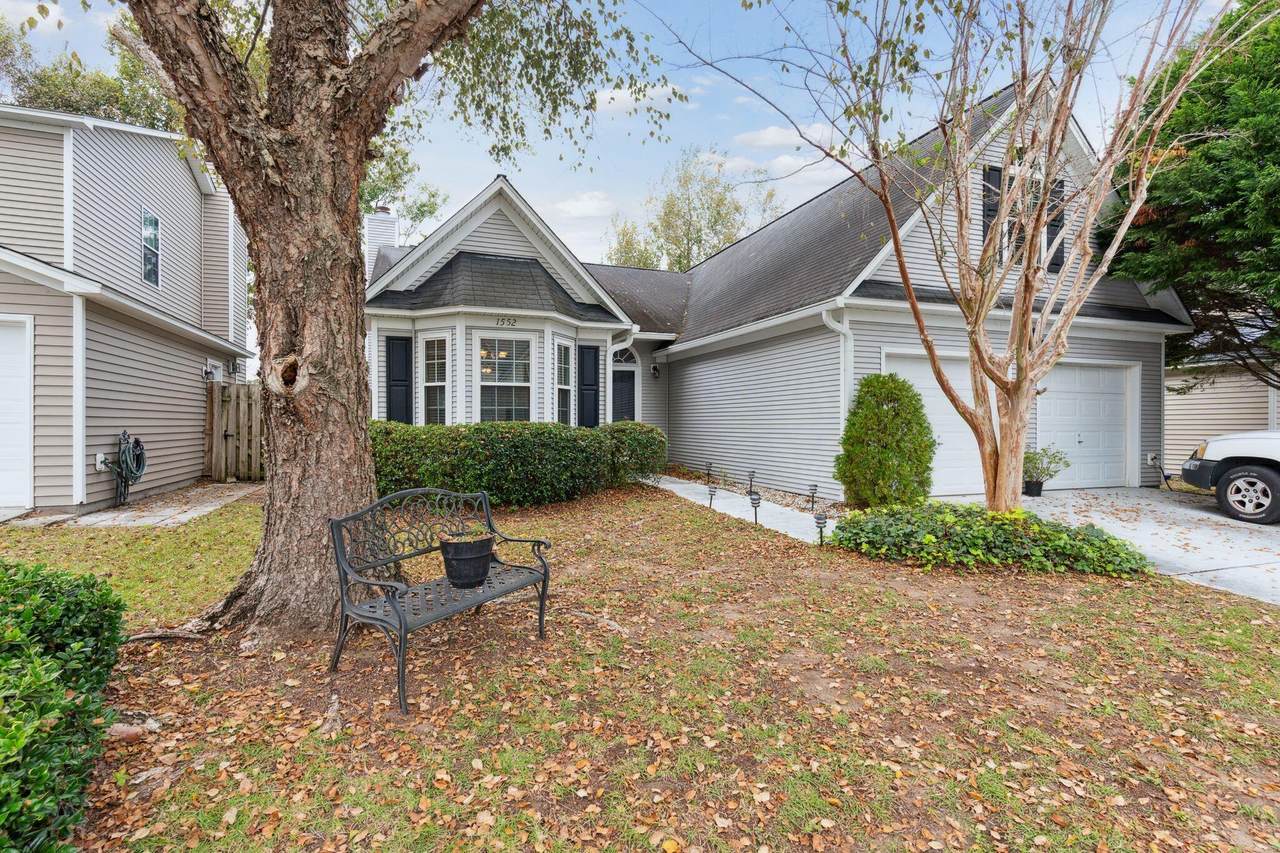 1552 Clark Sound Circle - Photo 1