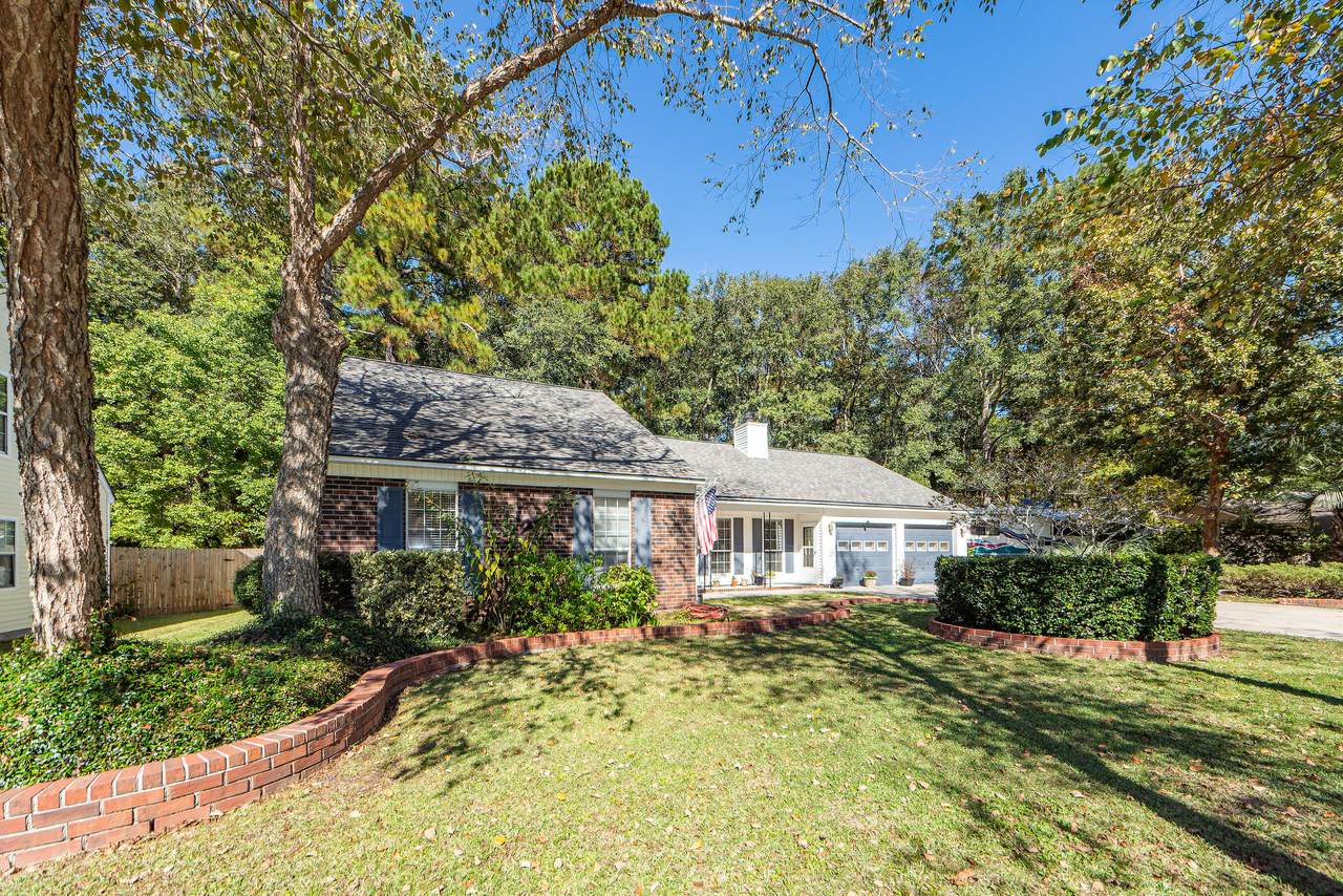 157 Chandler Drive - Photo 1