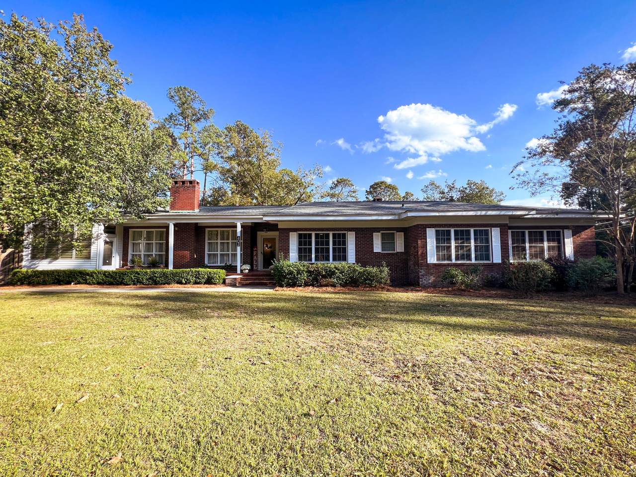 403 Willard Street - Photo 1