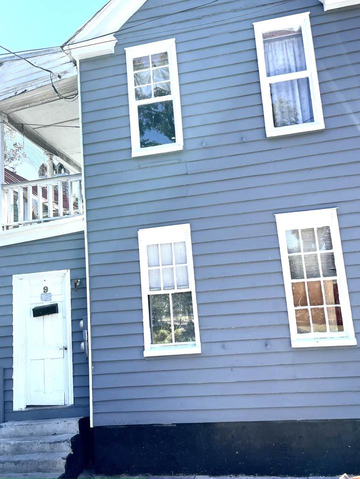 9 Aiken Street - Photo 1