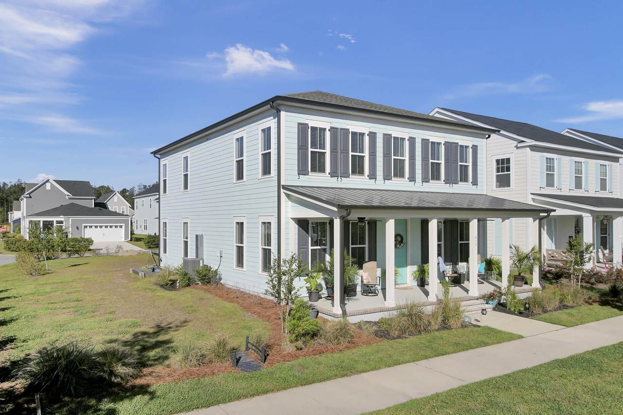 615 Heartwood Lane - Photo 1