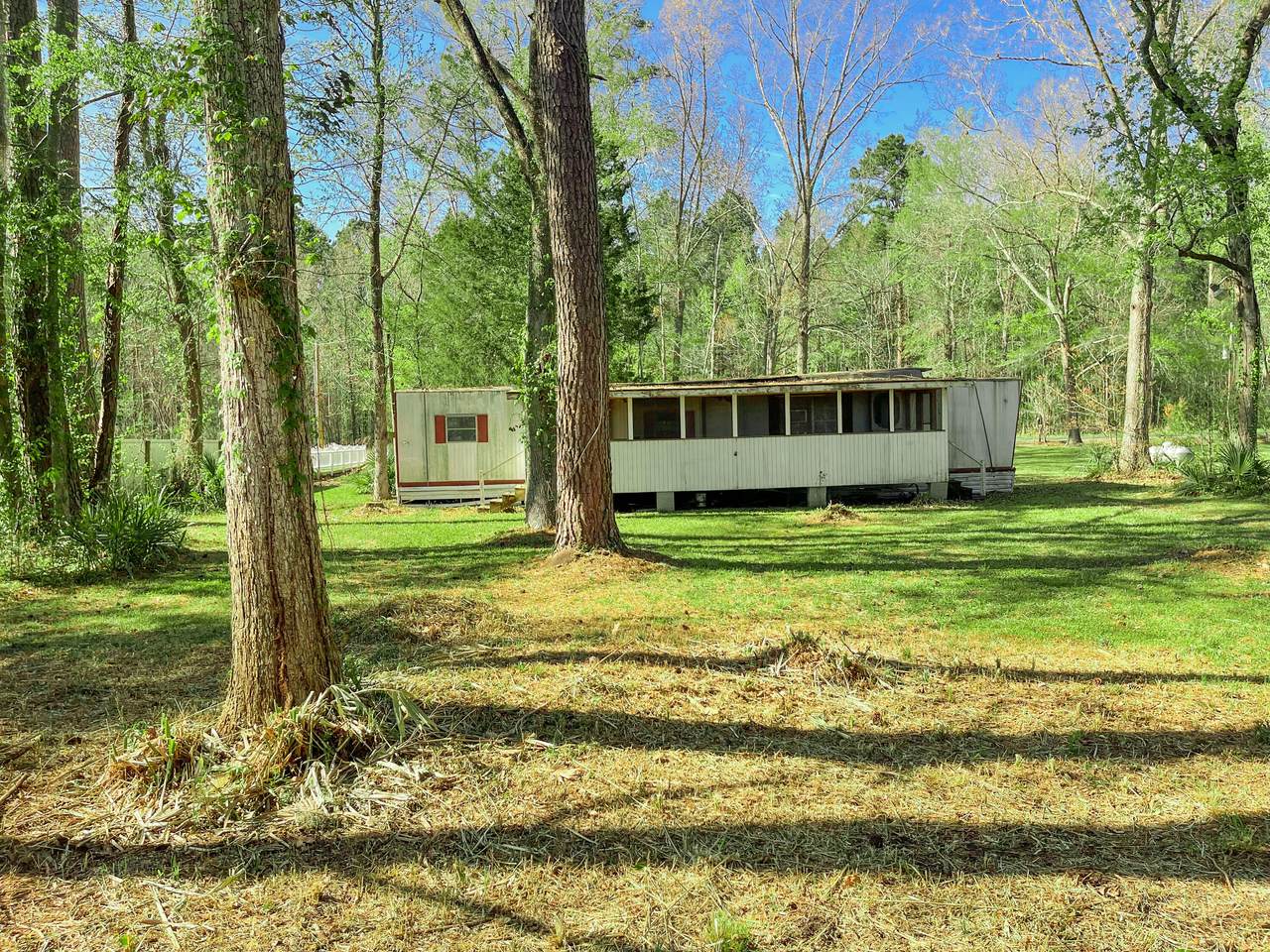 4083 Prices Bridge Lane - Photo 1