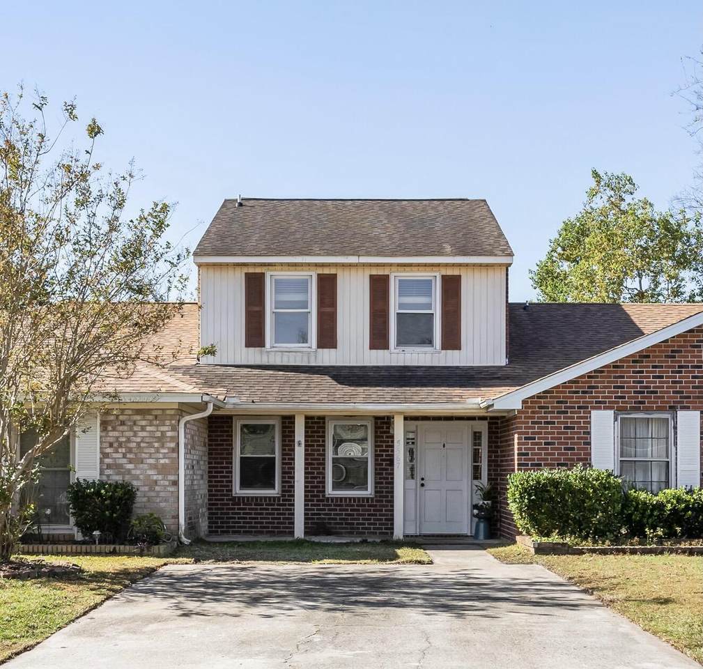 5567 Evelyn Drive - Photo 1
