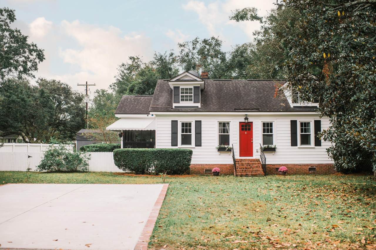 1707 Jessamine Road - Photo 1