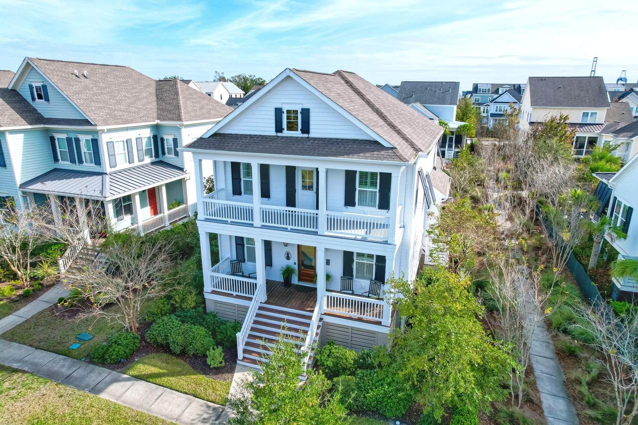 2628 Augustus Street - Photo 1