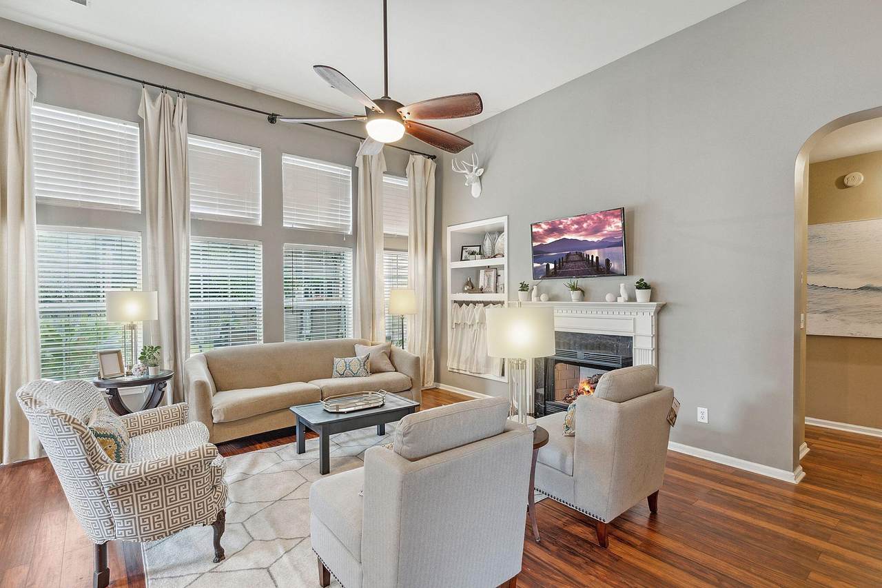 1525 Ashley Garden Boulevard - Photo 1