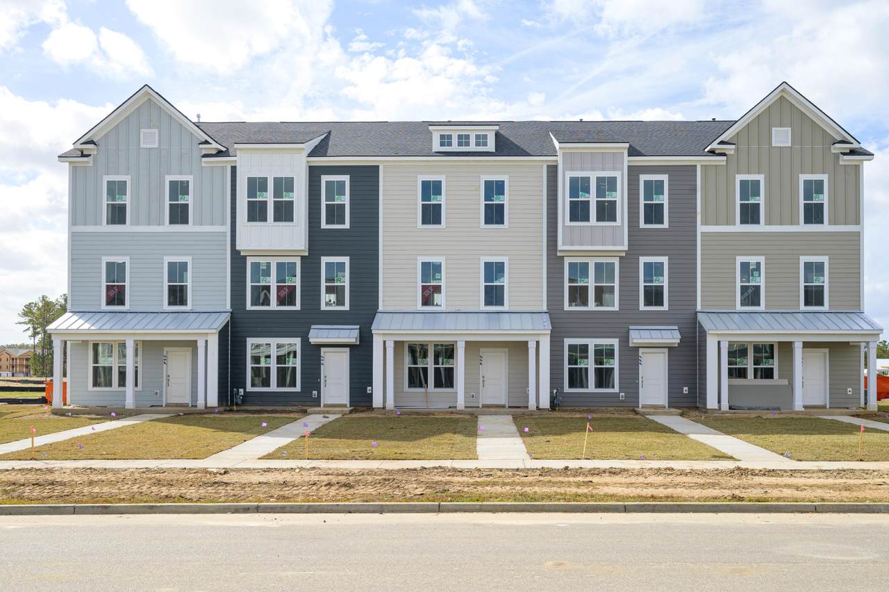 861 Recess Pointe Drive - Photo 1