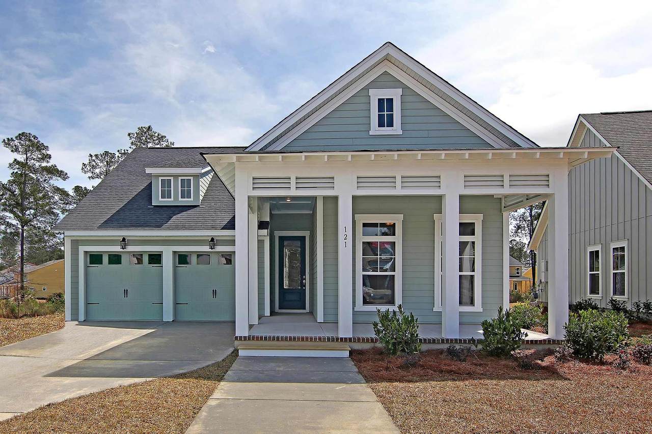 2221 Generals Street - Photo 1