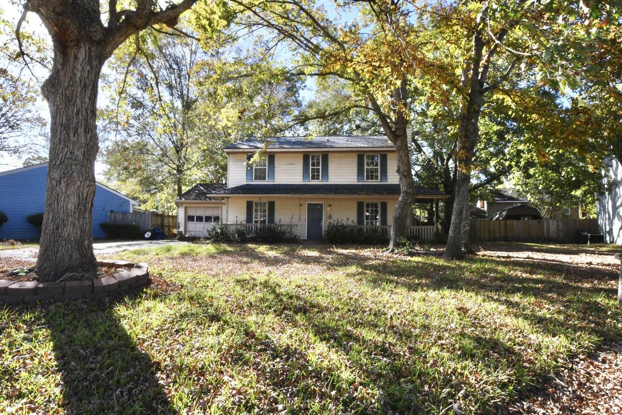 104 Laurel Ridge Road - Photo 1
