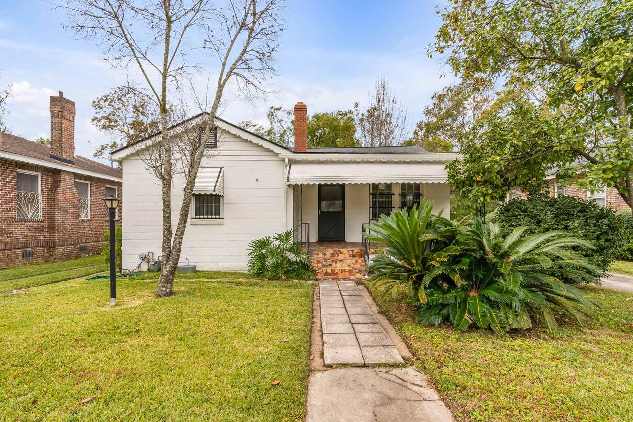 933 Ashley Avenue - Photo 1