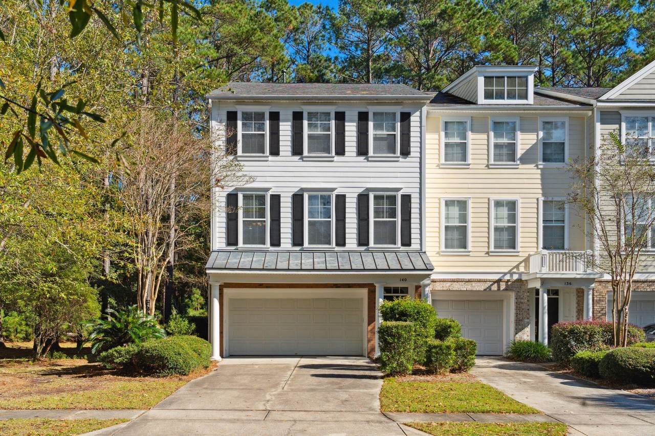 140 Fair Sailing Road - Photo 1