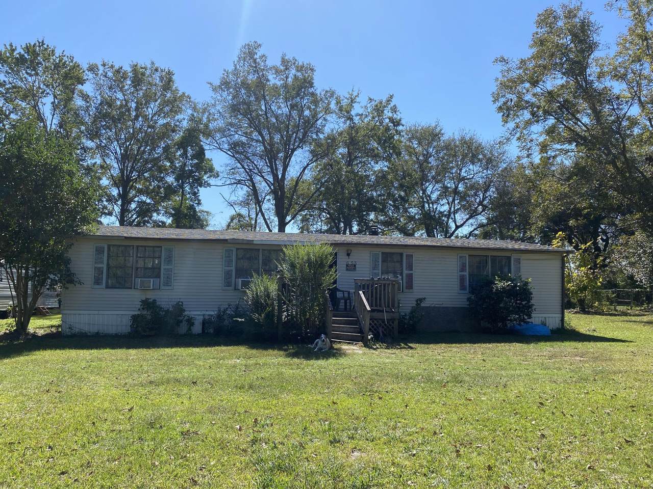 653 Bryan Drive - Photo 1