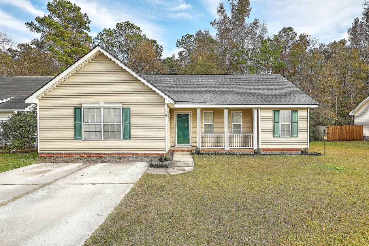 419 Ashburton Drive - Photo 1