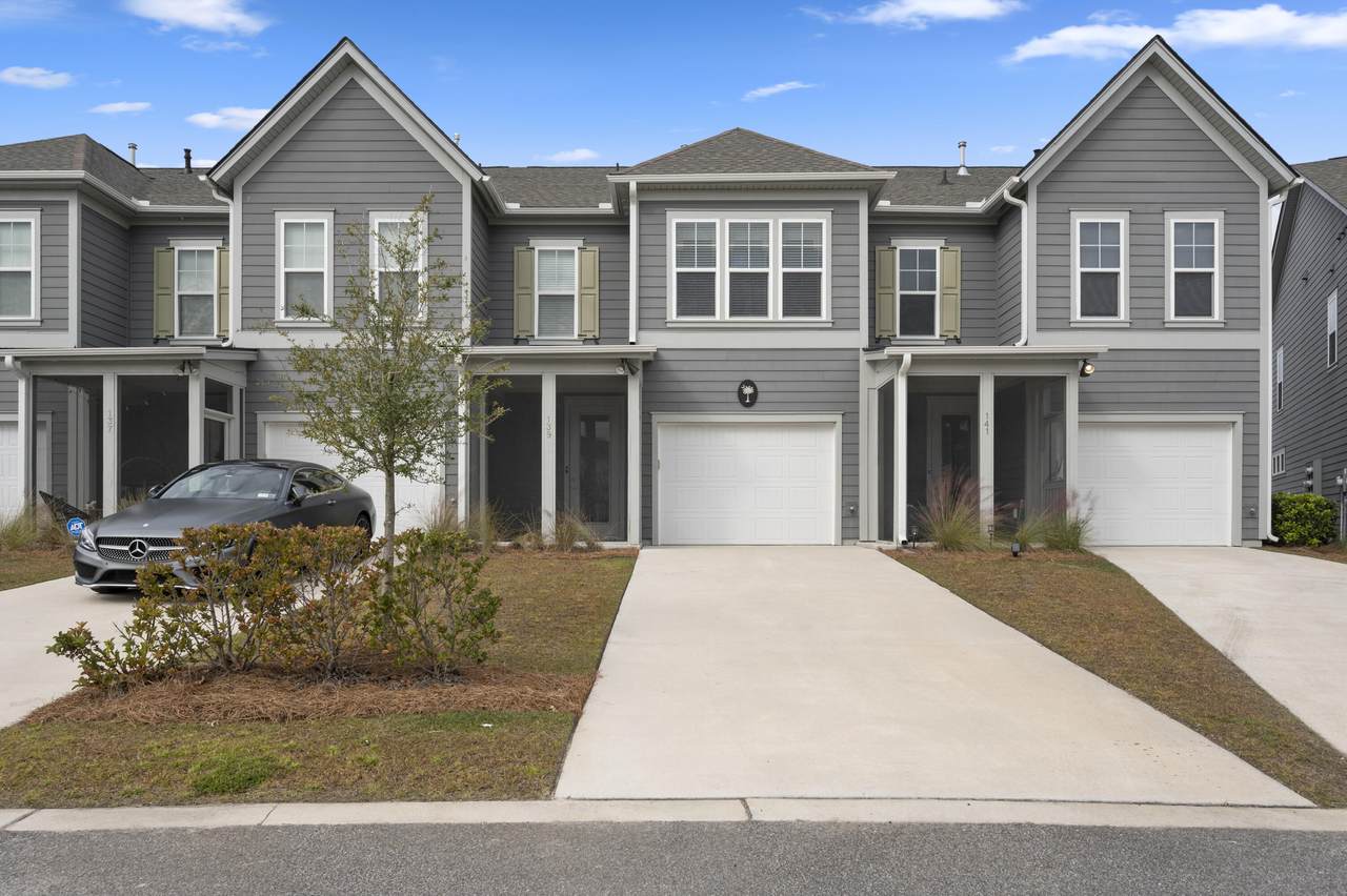 139 Trailview Lane - Photo 1
