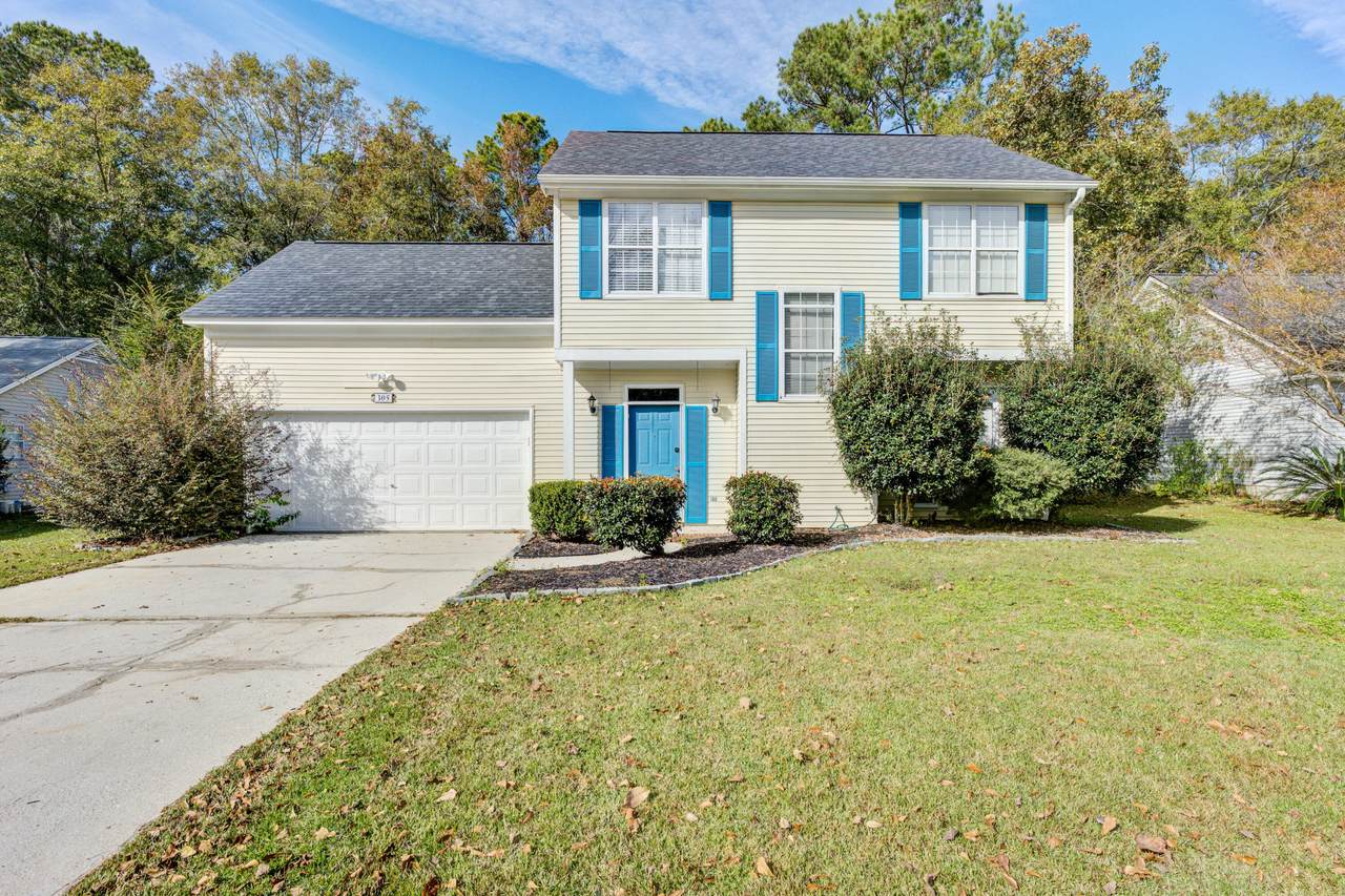 305 Alwyn Boulevard - Photo 1