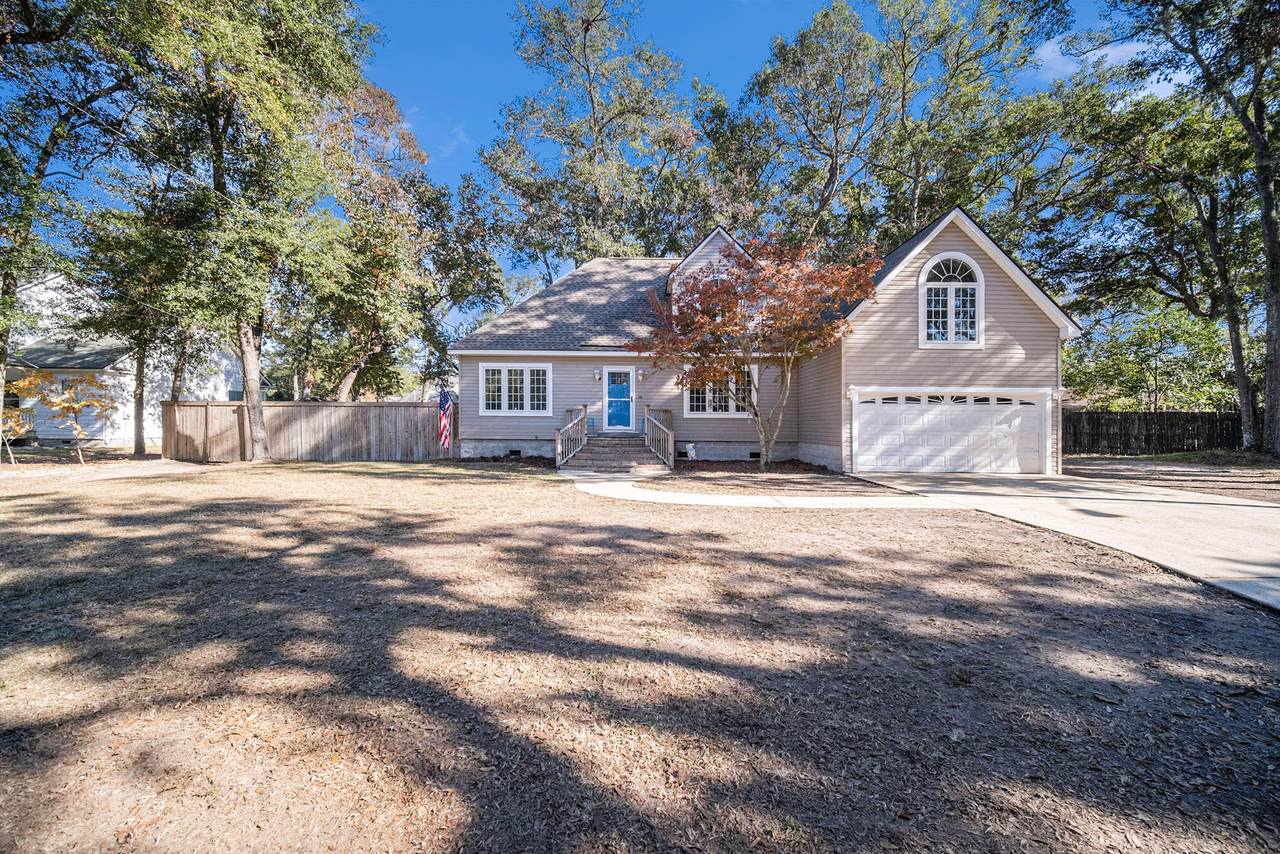 764 Sterling Drive - Photo 1