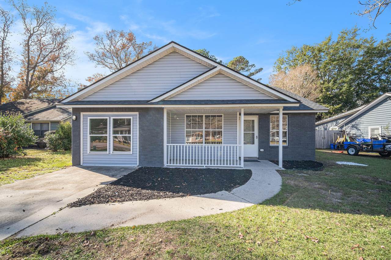 1199 Landsdowne Drive - Photo 1