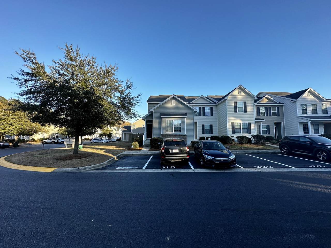 310 Flyway Road - Photo 1