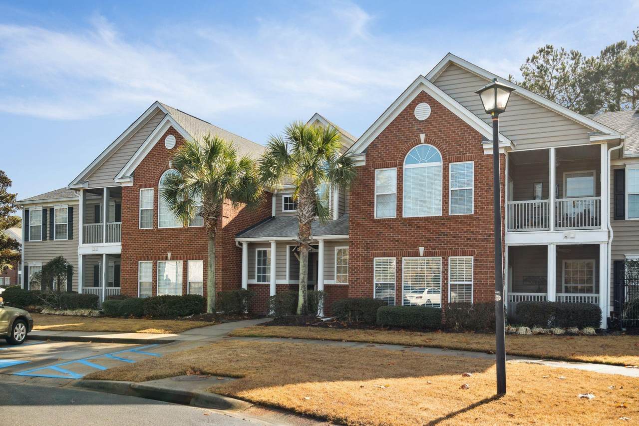 1336 Hopton Circle - Photo 1