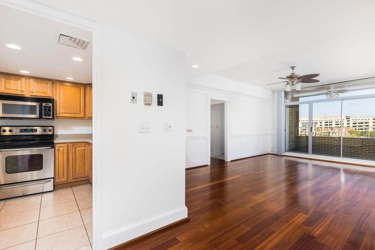 14 Lockwood Drive - Photo 1