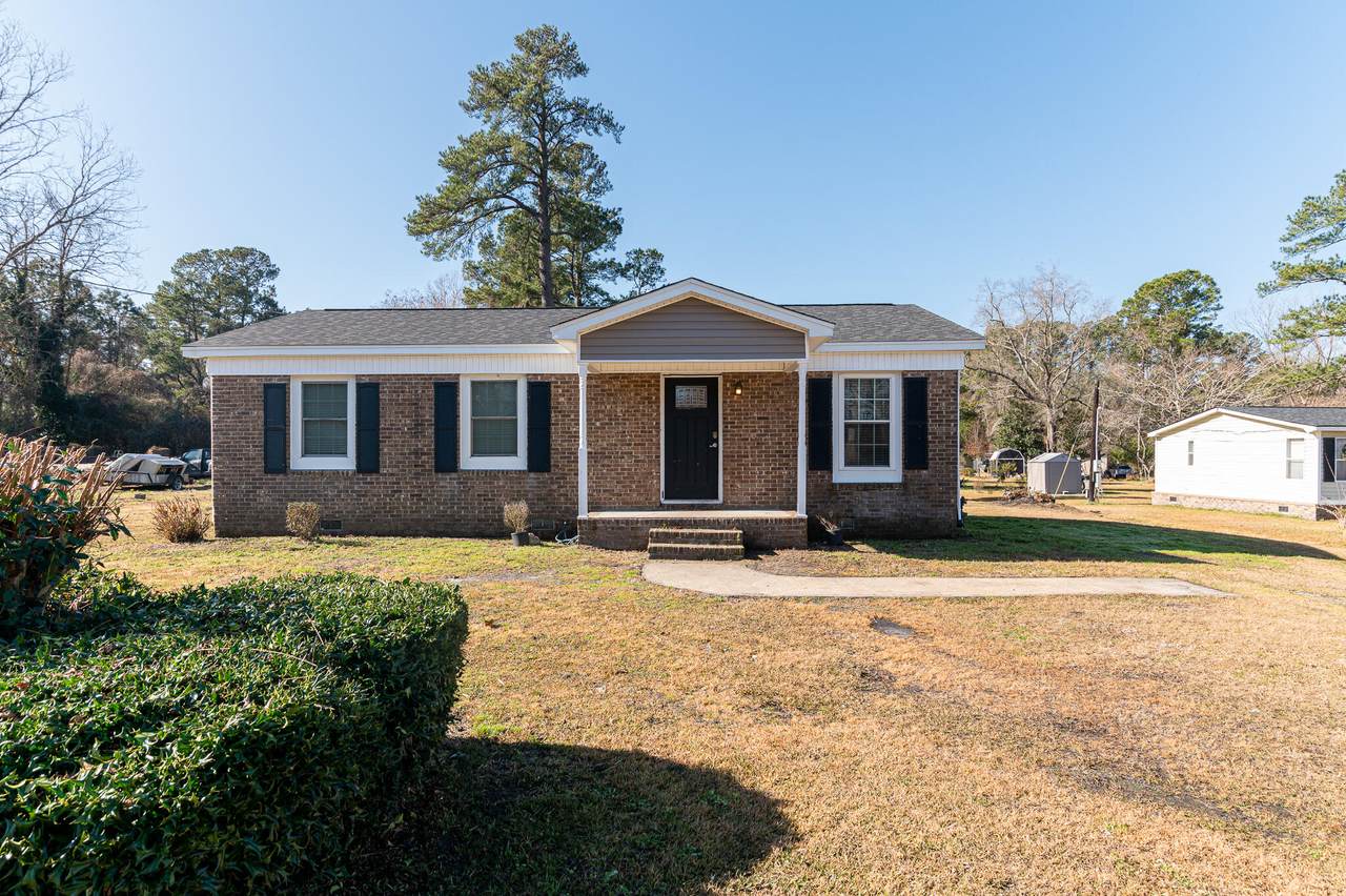 118 Bobby Drive - Photo 1