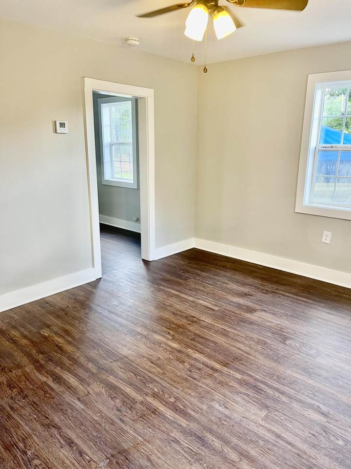 1185 Bexley Street - Photo 1