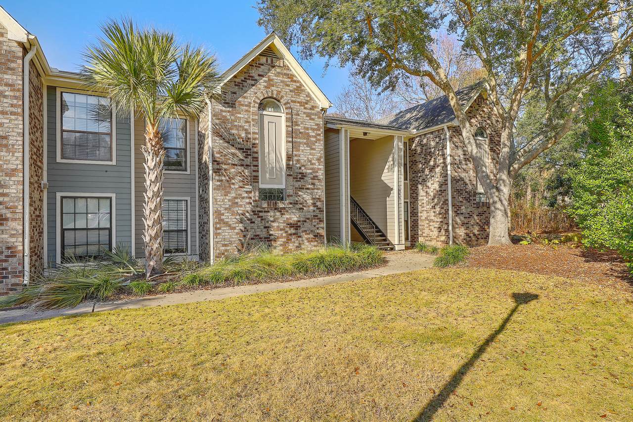 1846 C Montclair Drive - Photo 1