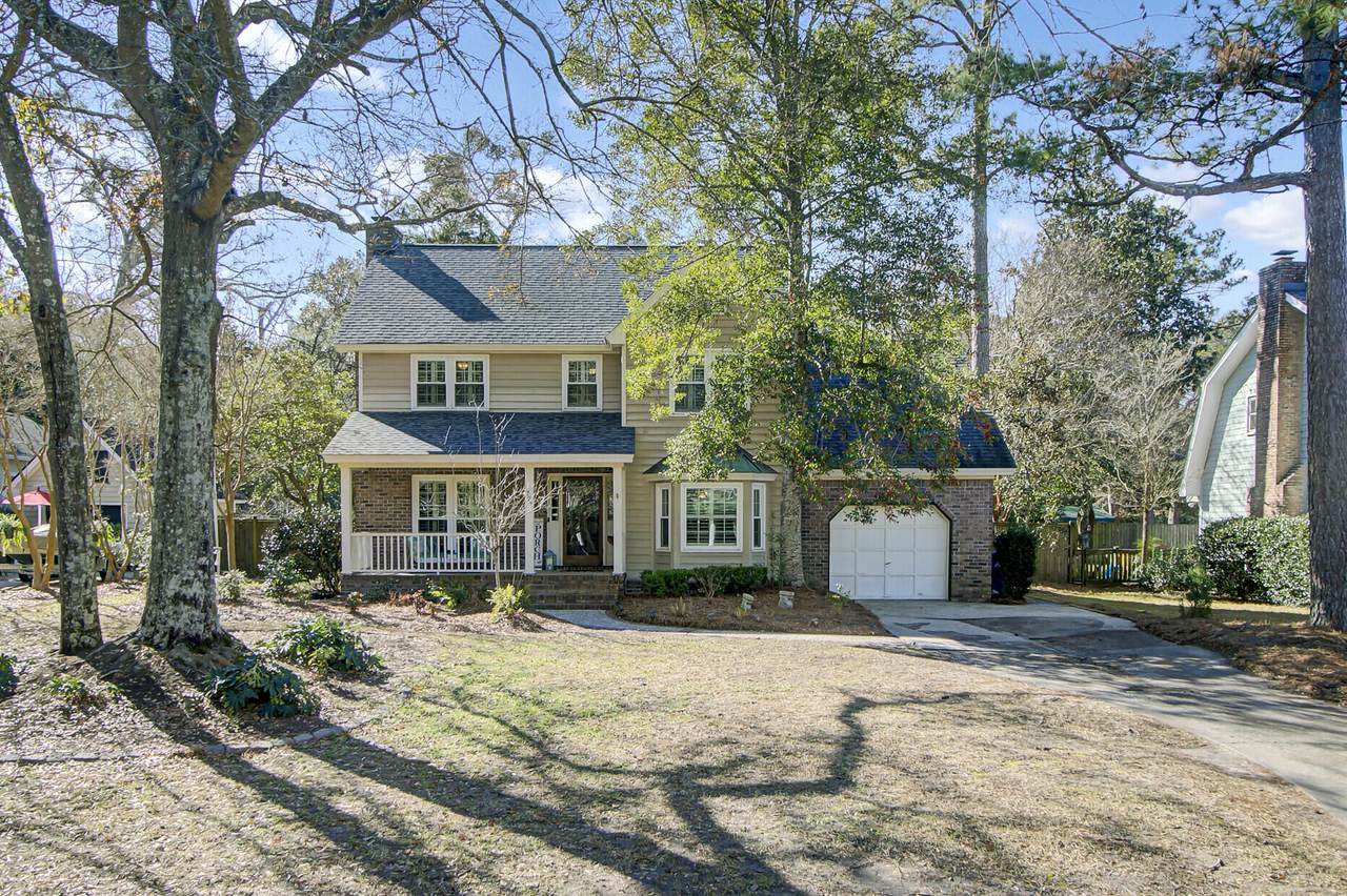 727 Bradburn Drive - Photo 1