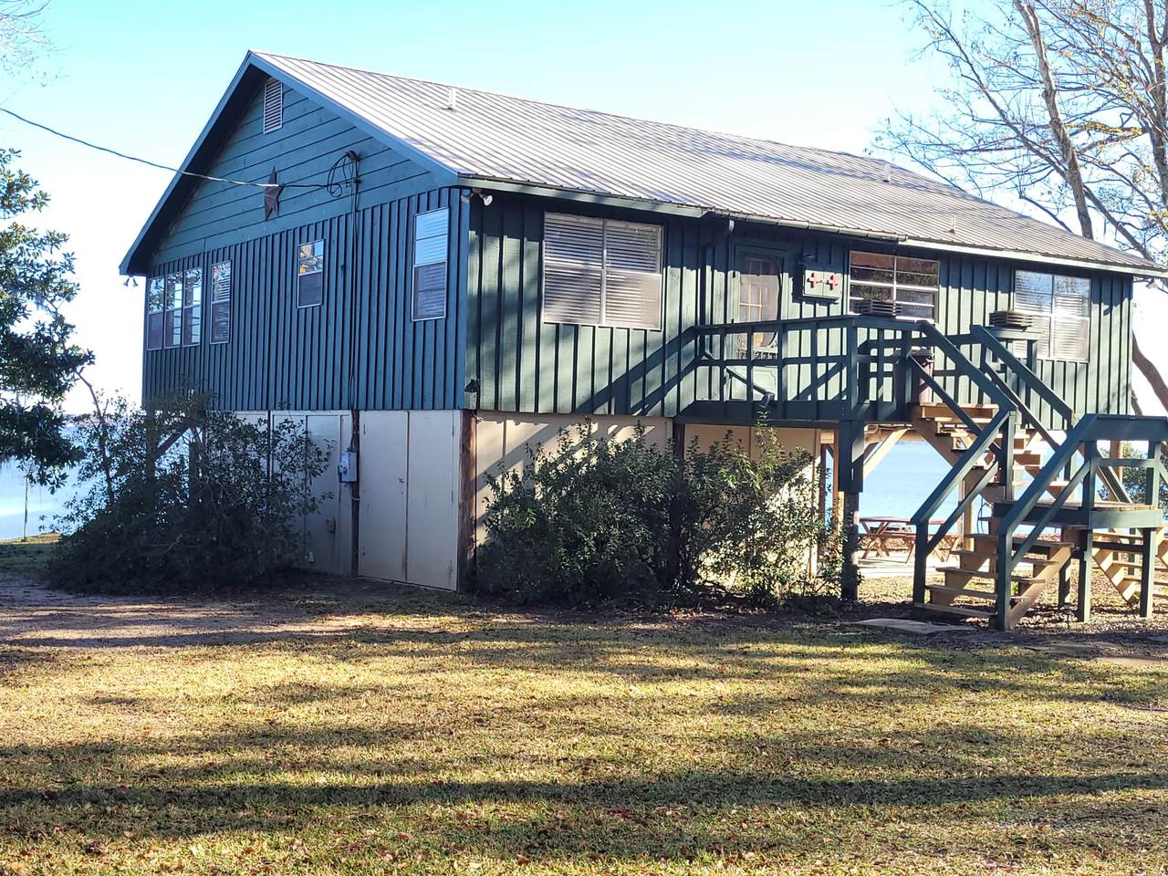 367 Green Street - Photo 1
